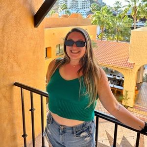 Meet your Posher, Hannah